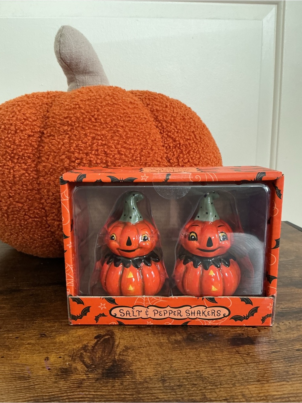 Johanna Parker Pumpkin Salt & Pepper Shaker Set